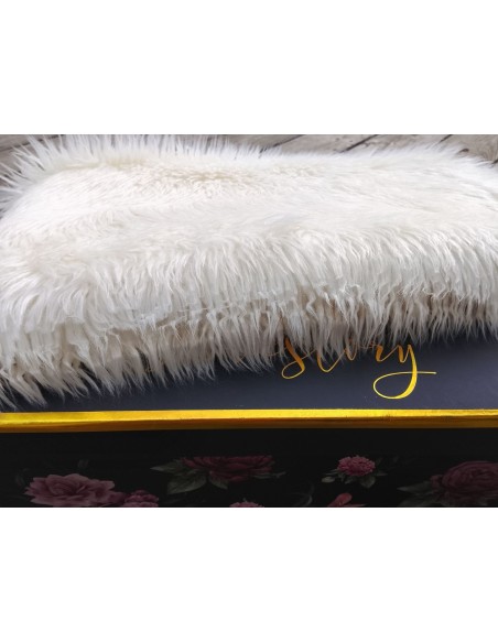 Luxusní umělá kožešina – smetanově bílá, shaggy vlas, 50 mm, šíře 155 cm