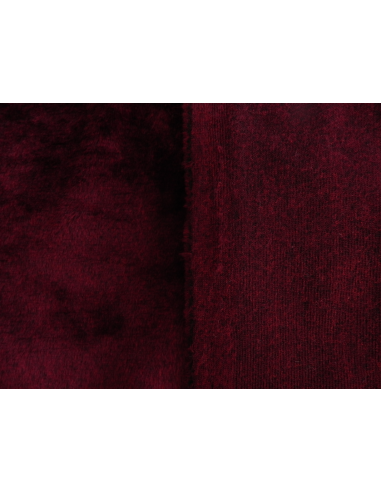 Plyšový čtverec 48 × 48 cm – merlot, vínově...