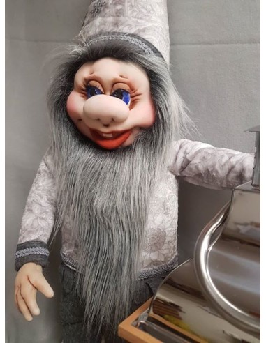 Balíček čtyř různých kožešin na výrobu skřítků...